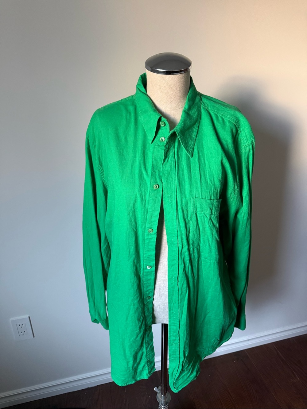 Babaton Linen Long-Sleeve Button-Down Shirt in Bright Green
